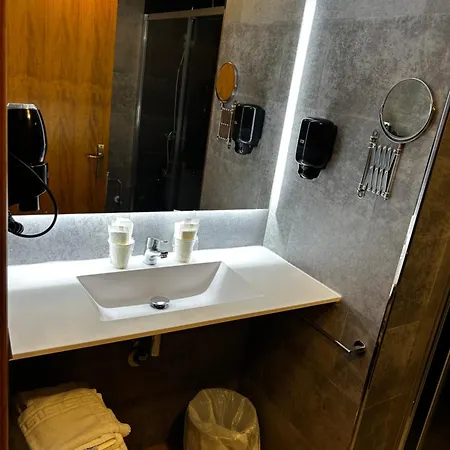 Hotell Santa Barbara De La Vall D'ordino