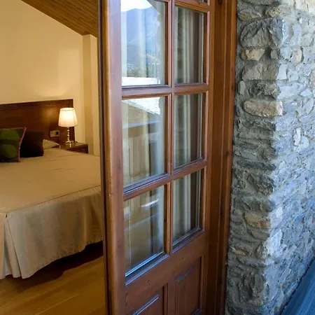 Santa Barbara De La Vall D'ordino Отель 3*