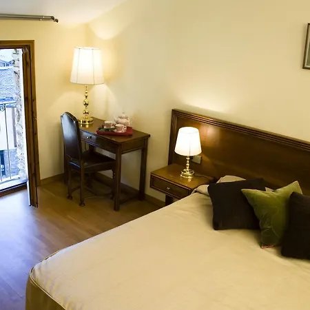 Santa Barbara De La Vall D'ordino Ордино