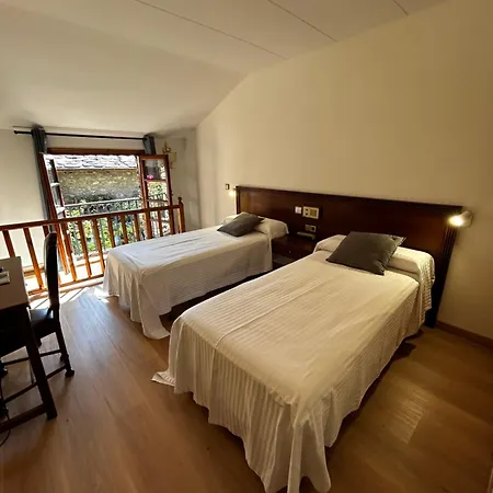 Santa Barbara De La Vall D'ordino 3* Ордино