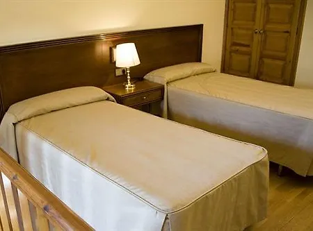Отель Santa Barbara De La Vall D'ordino Ордино