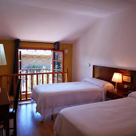 Santa Barbara De La Vall D'ordino 3* Ордино